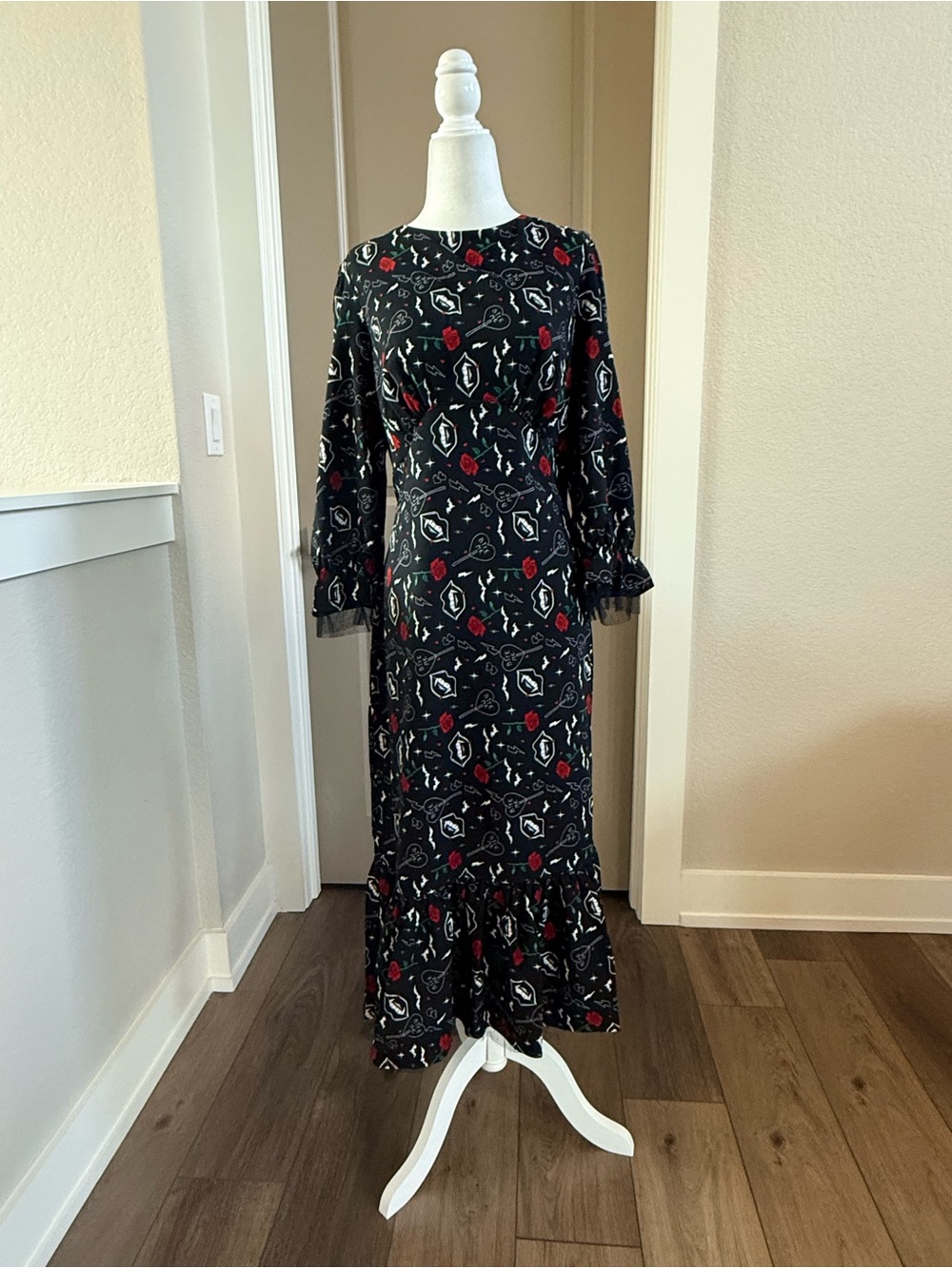 Hell Bunny Lilith dress size XL